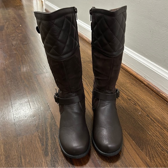 Stylish Quilted Brown Kids Boots - Picture 2 of 8